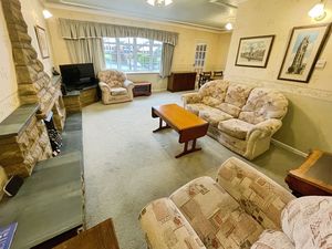 Lounge area- click for photo gallery